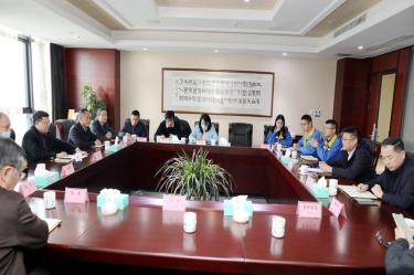浙江省外办副主任王红威一行莅临888集团纸业调研指导