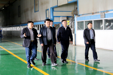 2019年5月8日，时任国家水利部原总工程师、水利部参咨委副主任委员汪洪莅临888集团纸业调研节水工作