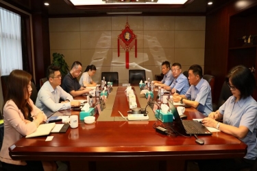 中国进出口银行浙江省分行行长彭豪一行莅临888集团纸业开展银企高层会谈活动